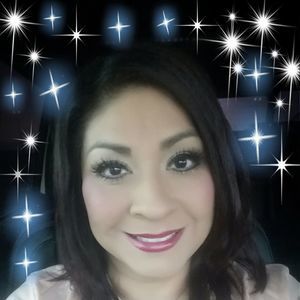 Meet your Posher, Nora